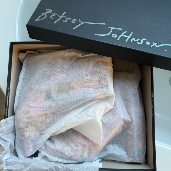 Betsey Johnson Cady Rhinestone Ankle Boots 7.5M NIB - Picture 8 of 9